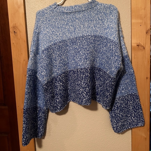 Moon and Madison sweater - Picture 2 of 3